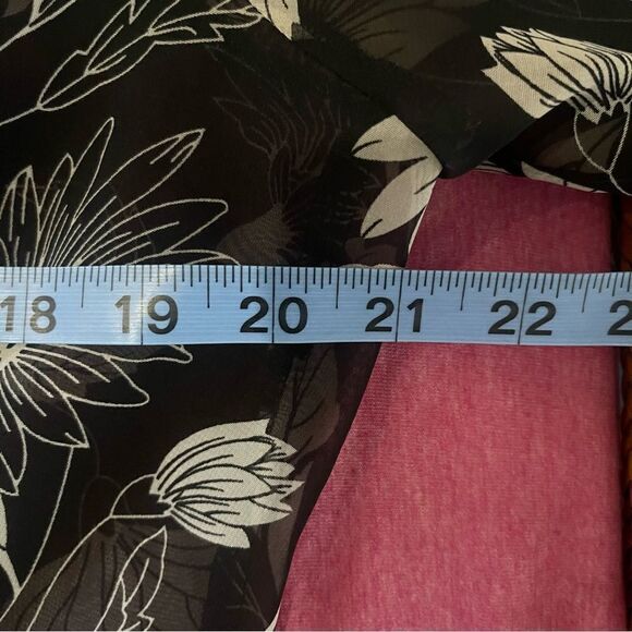 Sheer Black Floral Blouse w/ Ruffle Details SZ SM - Whimsygoth Romantic Grunge - Picture 6 of 8